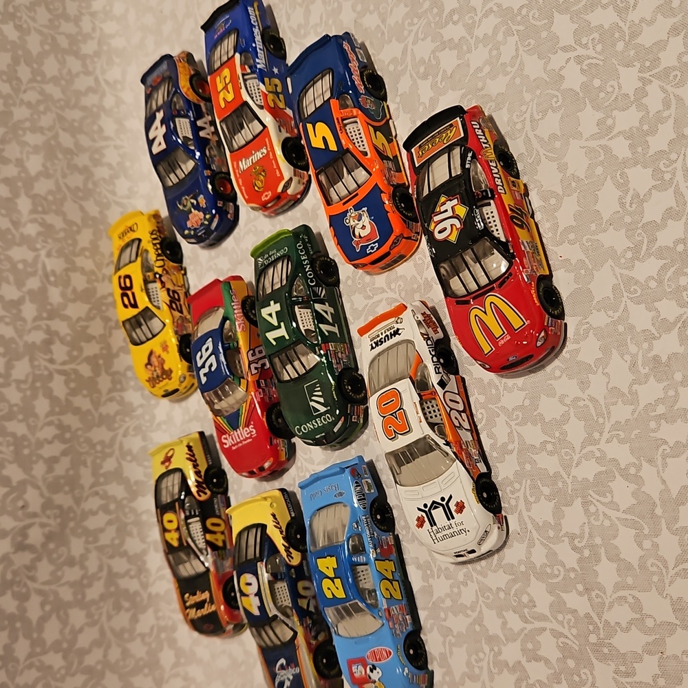 Gordon Petty Stewart Labonte Elliott More Nascar 1:64 Die-cast Car Lot